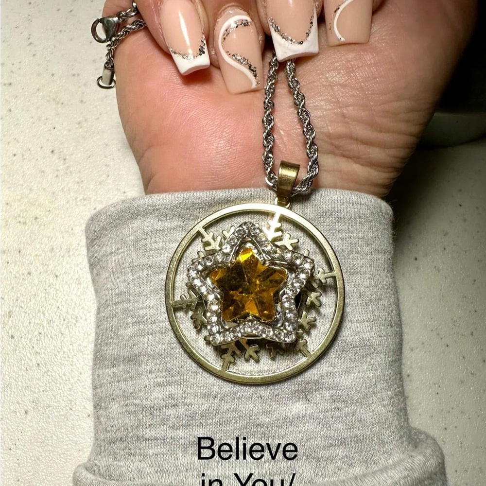 Radiant Gold Starburst Necklace